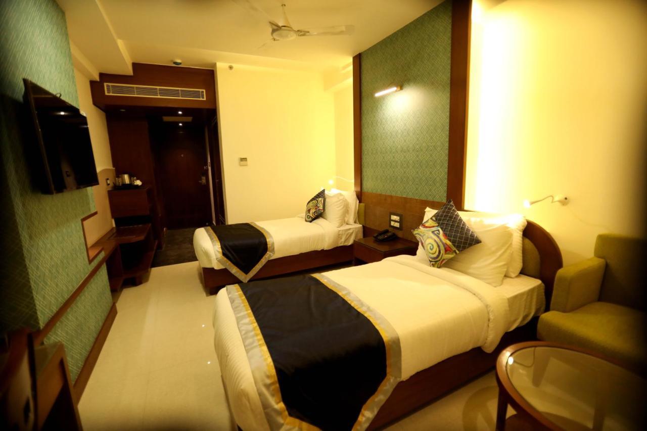 The Pinnacle Sarnath 4* Varanasi