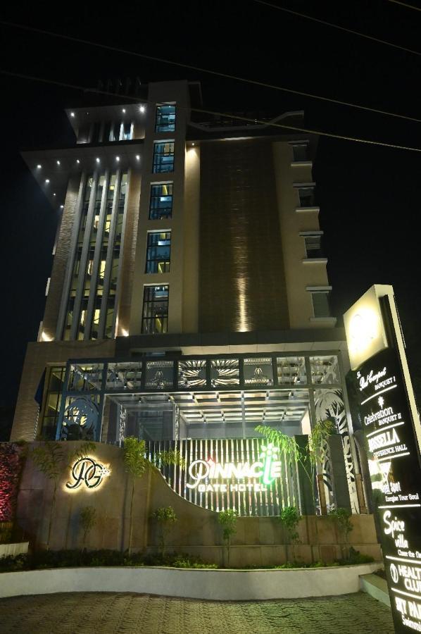 Hotel The Pinnacle Sarnath 4*
